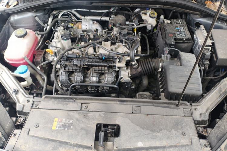 Used Roewe i5 2024 1.5L CVT Luxury Edition Engine Bay