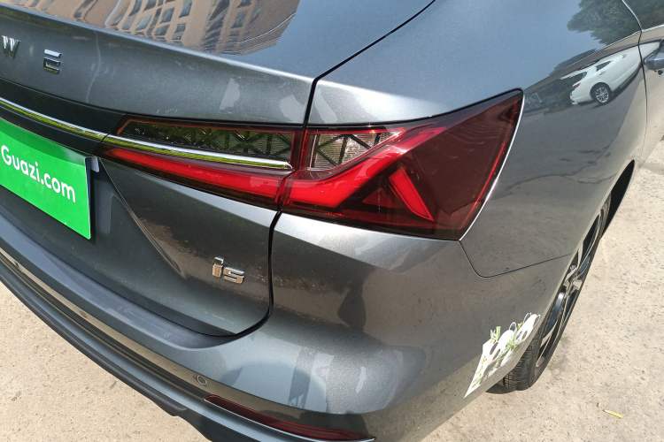 Used Roewe i5 2024 1.5L CVT Luxury Edition Exterior 3