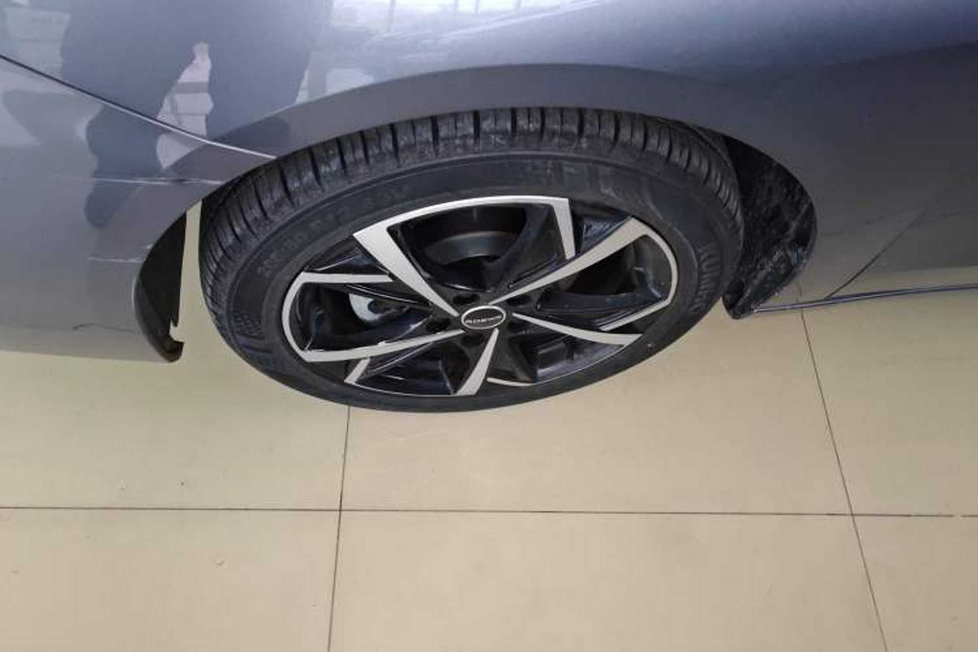 Used Roewe i5 2024 1.5L CVT Luxury Edition Exterior 4