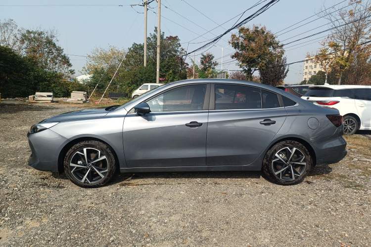 Used Roewe i5 2024 1.5L CVT Luxury Edition Exterior 5