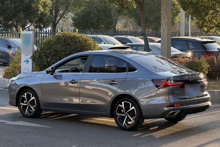Used Roewe i5 2024 1.5L CVT Luxury Edition Exterior 5
