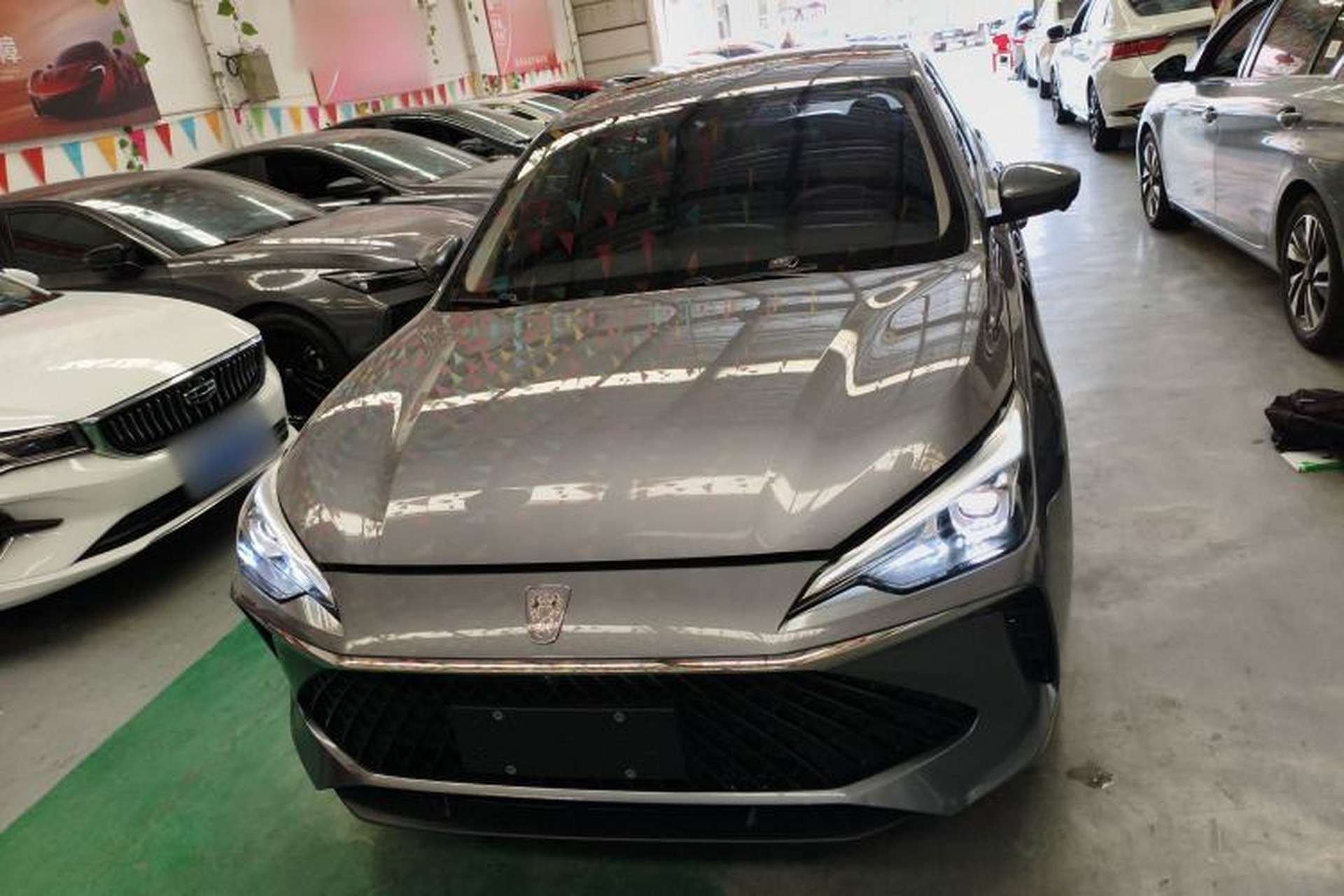Used Roewe i5 2024 1.5L CVT Luxury Edition Front
