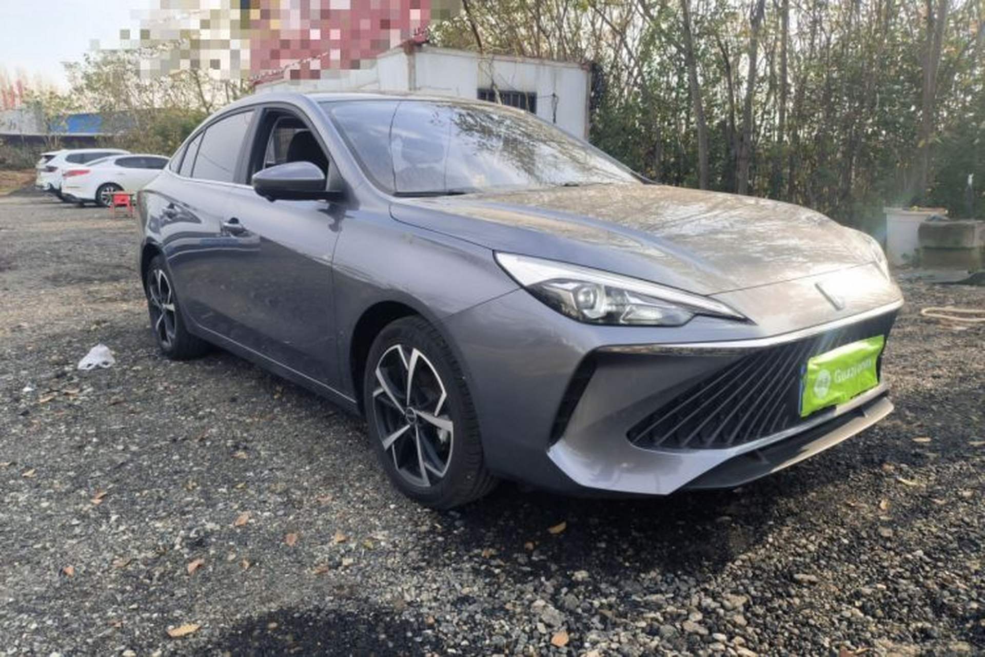 Used Roewe i5 2024 1.5L CVT Luxury Edition Front Right 45 Deg