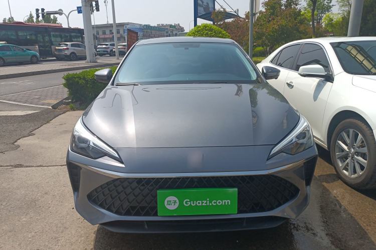 Used Roewe i5 2024 1.5L CVT Luxury Edition Front