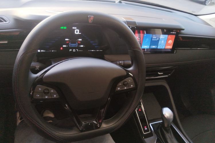 Used Roewe i5 2024 1.5L CVT Luxury Edition Interior 1