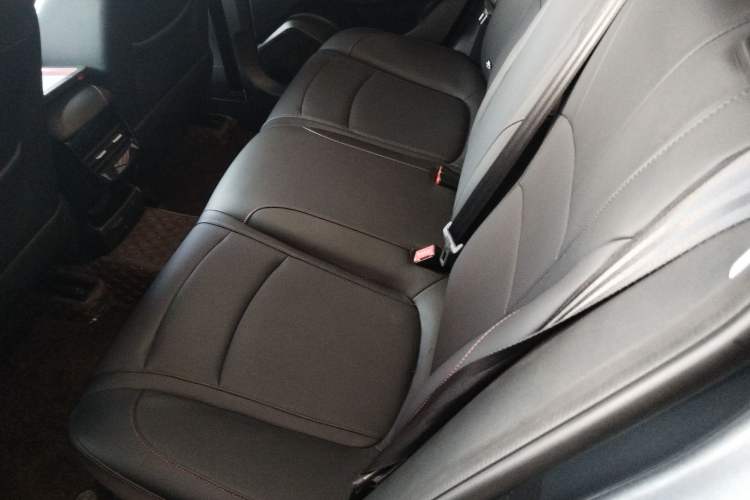 Used Roewe i5 2024 1.5L CVT Luxury Edition Interior 2