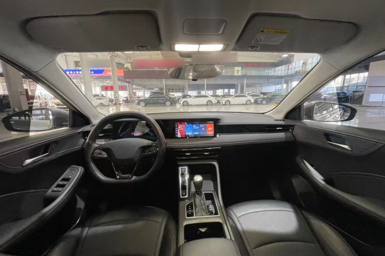 Used Roewe i5 2024 1.5L CVT Luxury Edition Interior 2