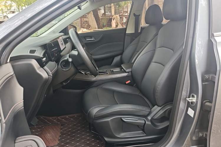 Used Roewe i5 2024 1.5L CVT Luxury Edition Left Front Seat