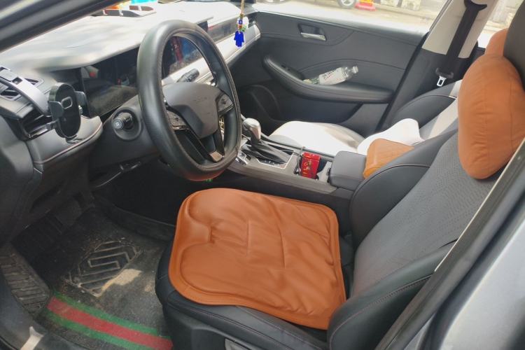 Used Roewe i5 2024 1.5L CVT Luxury Edition Left Front Seat