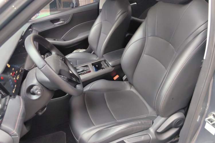 Used Roewe i5 2024 1.5L CVT Luxury Edition Left Front Seat