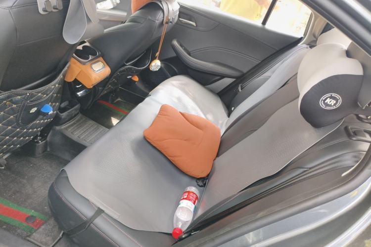 Used Roewe i5 2024 1.5L CVT Luxury Edition Left Rear Seat
