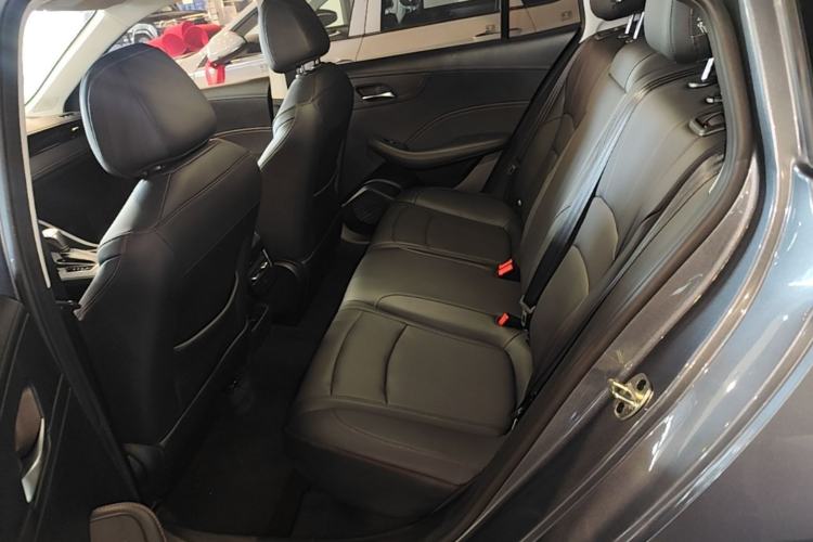 Used Roewe i5 2024 1.5L CVT Luxury Edition Left Rear Seat