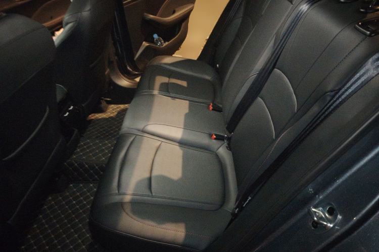 Used Roewe i5 2024 1.5L CVT Luxury Edition Left Rear Seat