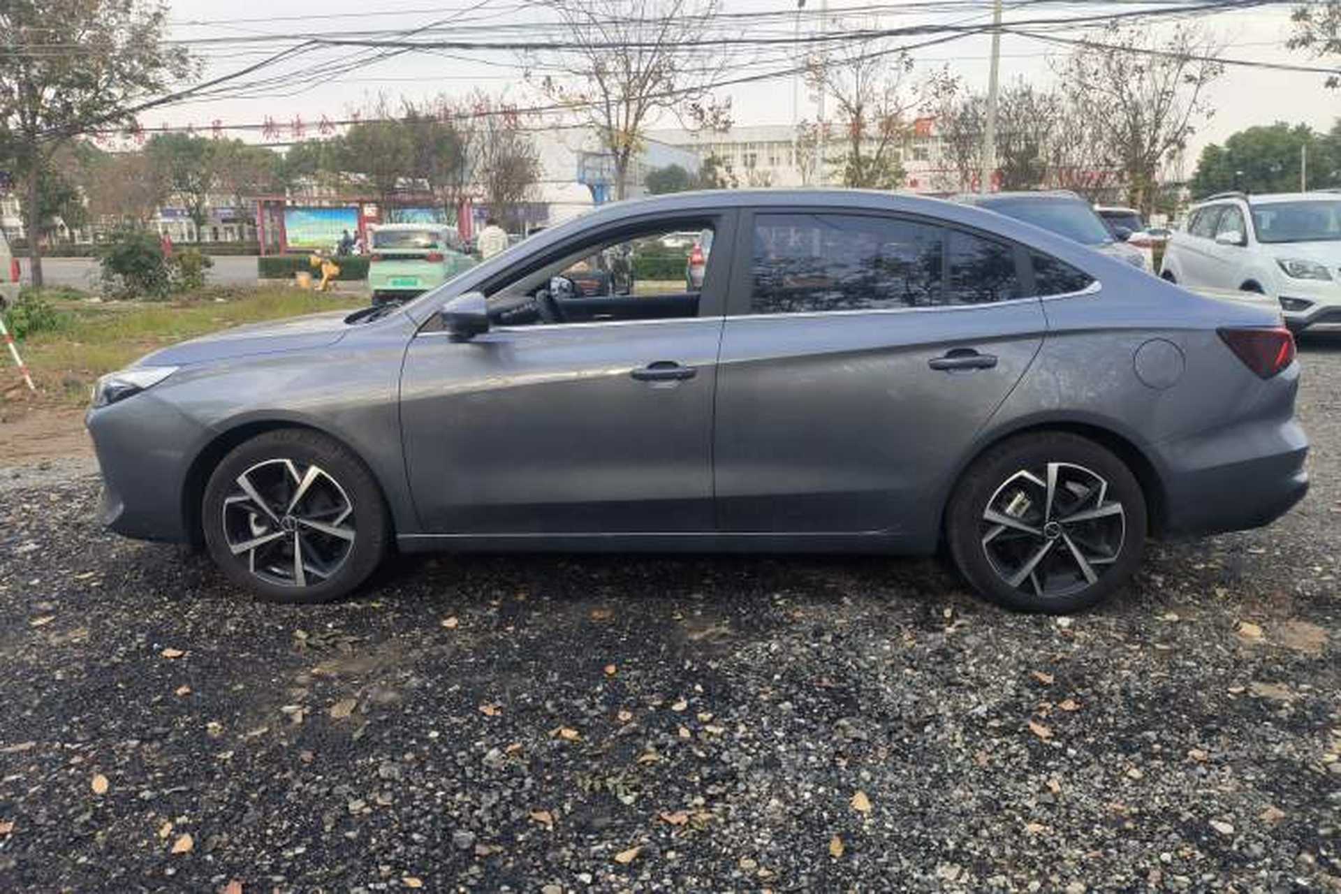 Used Roewe i5 2024 1.5L CVT Luxury Edition Left Side