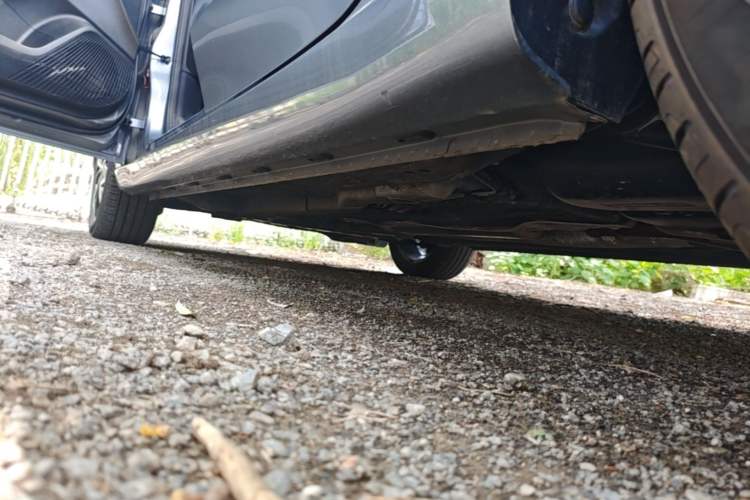 Used Roewe i5 2024 1.5L CVT Luxury Edition Left Side Sill