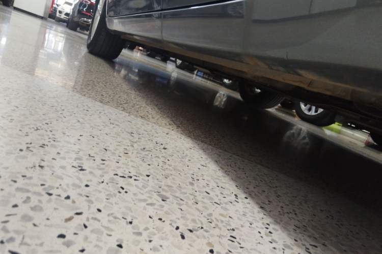 Used Roewe i5 2024 1.5L CVT Luxury Edition Left Side Sill
