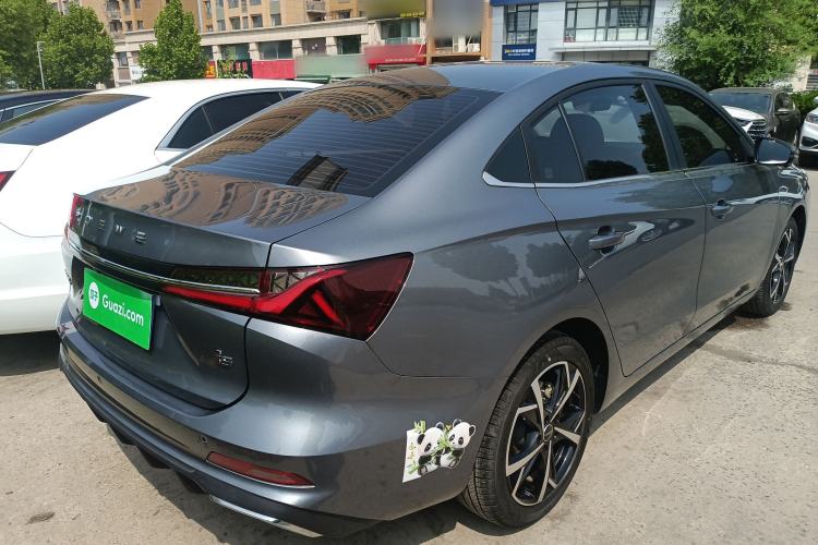Used Roewe i5 2024 1.5L CVT Luxury Edition Rear Right 45 Deg