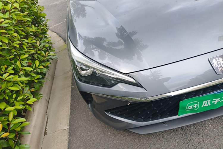 Used Roewe i5 2024 1.5L CVT Luxury Edition Right Front Headlight