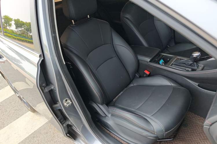 Used Roewe i5 2024 1.5L CVT Luxury Edition Right Front Seat
