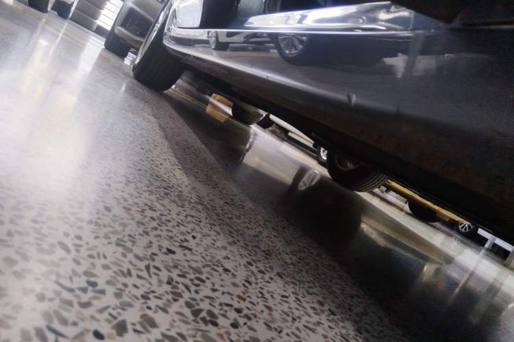 Used Roewe i5 2024 1.5L CVT Luxury Edition Right Side Sill