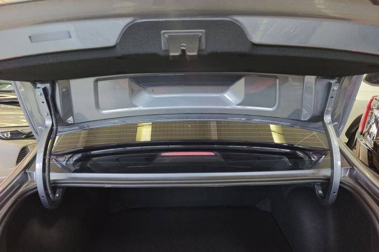 Used Roewe i5 2024 1.5L CVT Luxury Edition Trunk