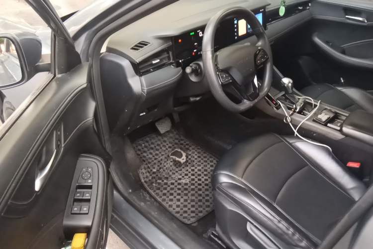 Used Roewe i5 2024 1.5L CVT Luxury Edition Driver Seat