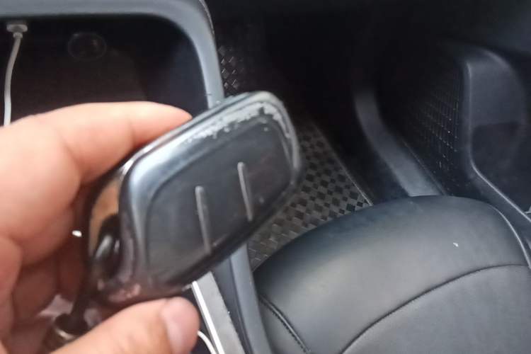 Used Roewe i5 2024 1.5L CVT Luxury Edition Vehicle Key