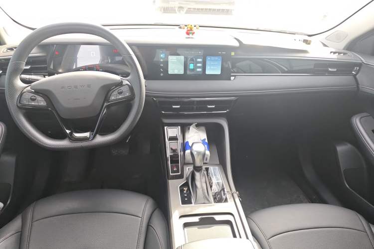 Used Roewe i5 2024 1.5L CVT Luxury Edition Center Console
