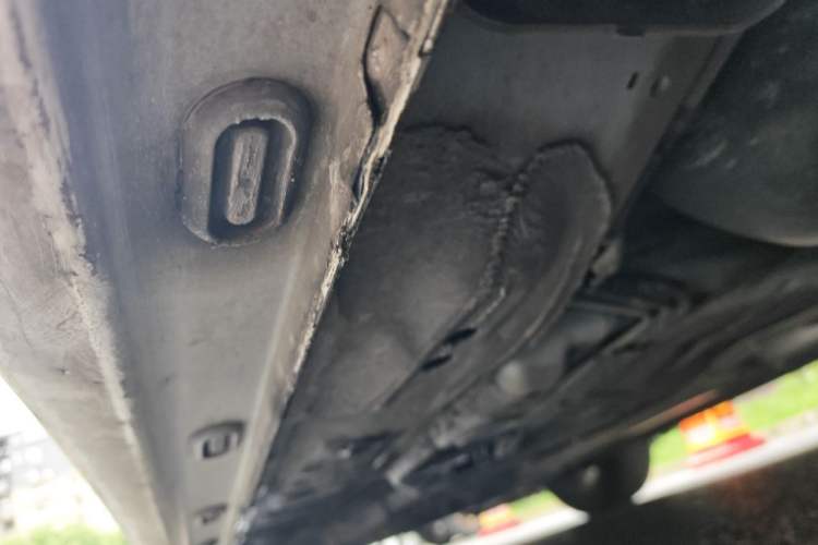 Used Roewe i5 2024 1.5L CVT Luxury Edition Chassis Rear Left