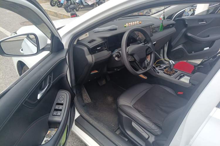 Used Roewe i5 2024 1.5L CVT Luxury Edition Driver Seat