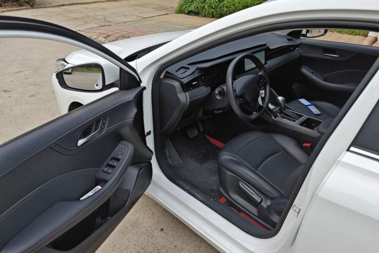 Used Roewe i5 2024 1.5L CVT Luxury Edition Driver Seat