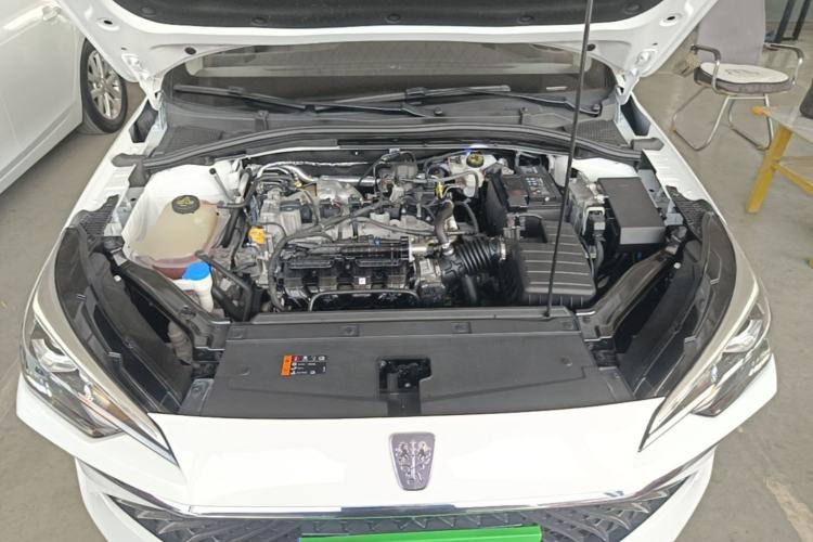 Used Roewe i5 2024 1.5L CVT Luxury Edition Engine Bay