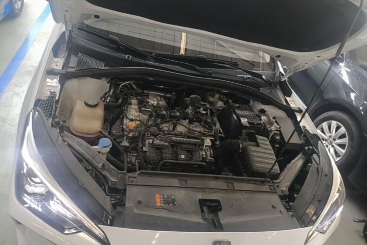 Used Roewe i5 2024 1.5L CVT Luxury Edition Engine Bay