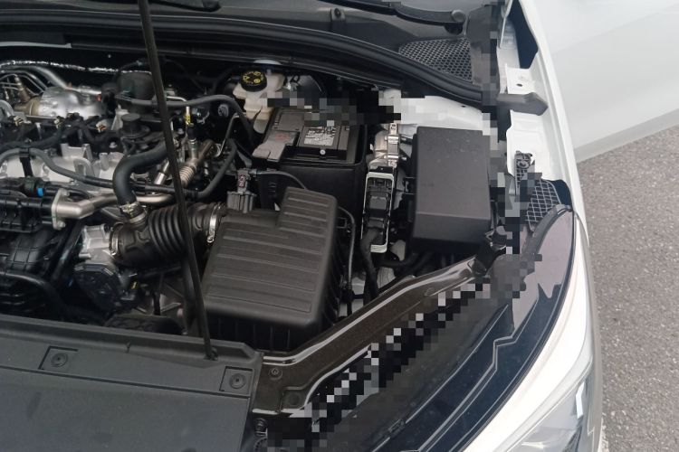 Used Roewe i5 2024 1.5L CVT Luxury Edition Engine Bay Left