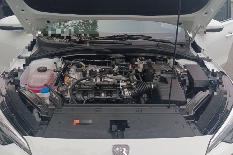 Used Roewe i5 2024 1.5L CVT Luxury Edition Engine Bay