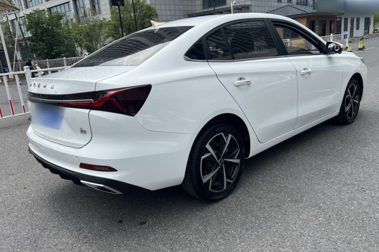 Used Roewe i5 2024 1.5L CVT Luxury Edition Exterior 1