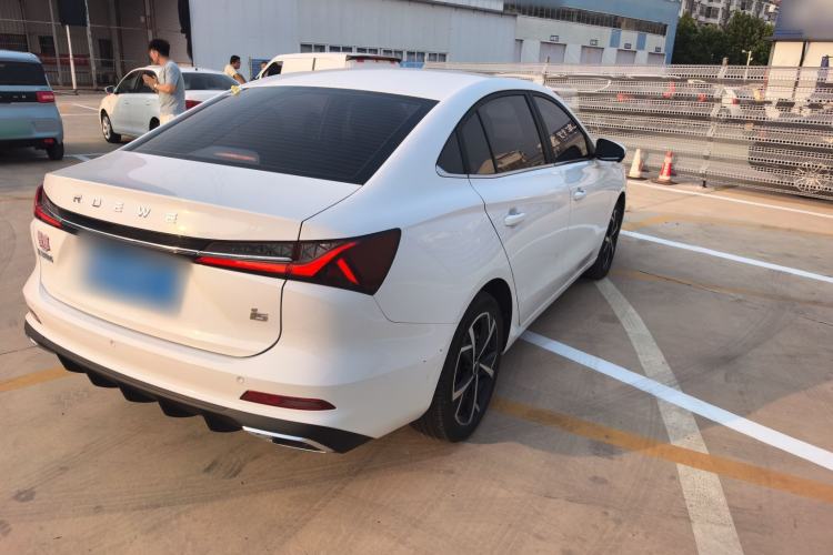 Used Roewe i5 2024 1.5L CVT Luxury Edition Exterior 4