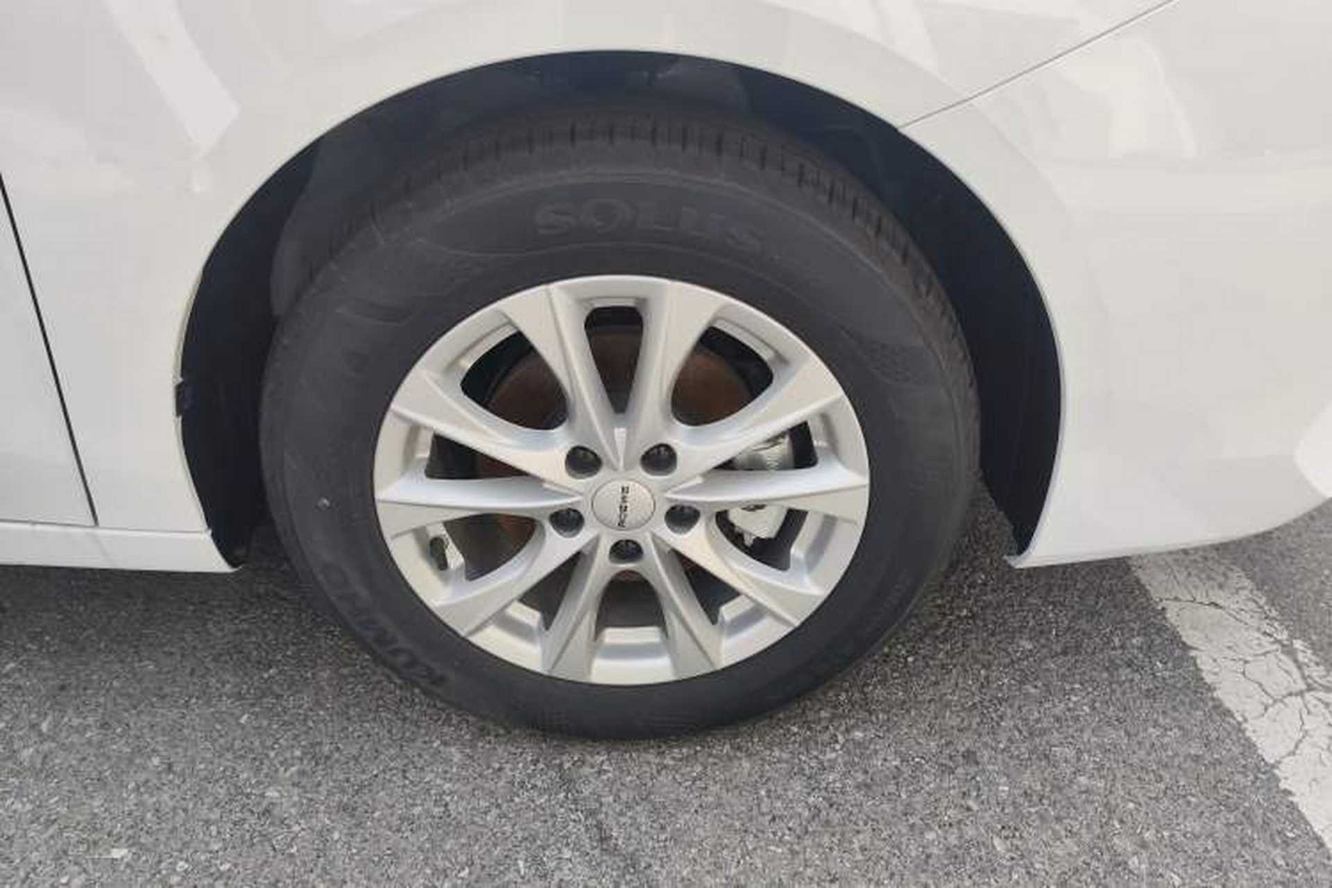 Used Roewe i5 2024 1.5L CVT Luxury Edition Exterior 6