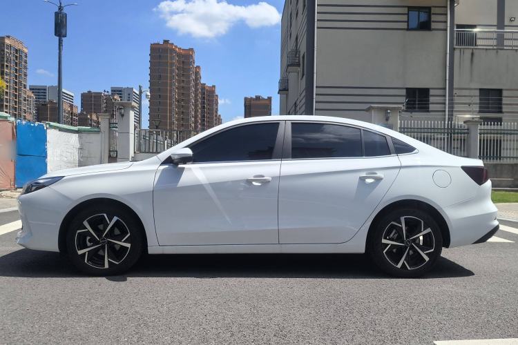 Used Roewe i5 2024 1.5L CVT Luxury Edition Exterior 7