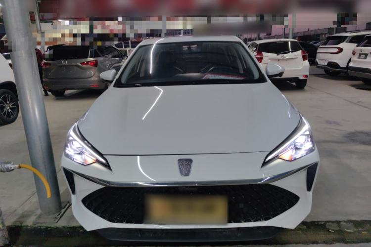 Used Roewe i5 2024 1.5L CVT Luxury Edition Front