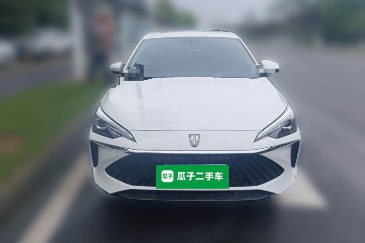 Used Roewe i5 2024 1.5L CVT Luxury Edition Front