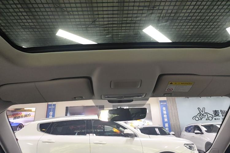 Used Roewe i5 2024 1.5L CVT Luxury Edition Headliner