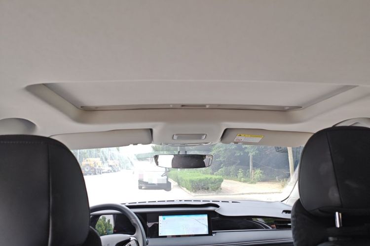 Used Roewe i5 2024 1.5L CVT Luxury Edition Headliner