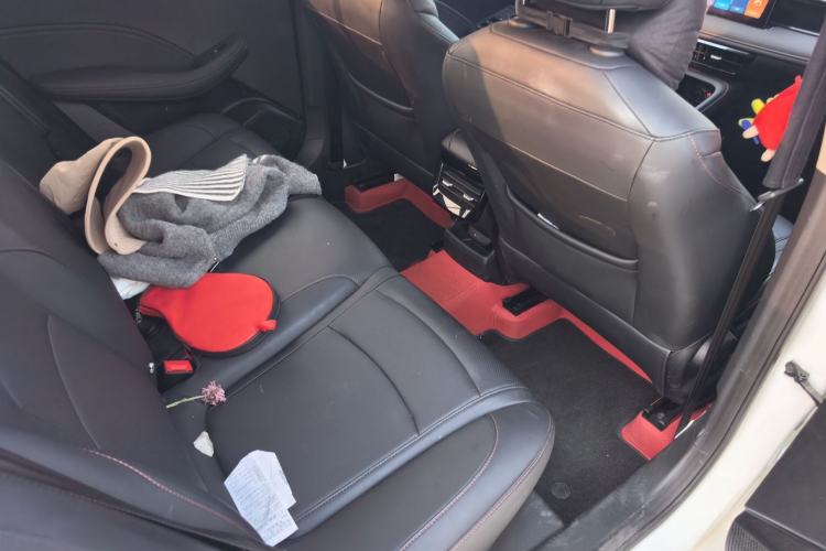 Used Roewe i5 2024 1.5L CVT Luxury Edition Interior 1