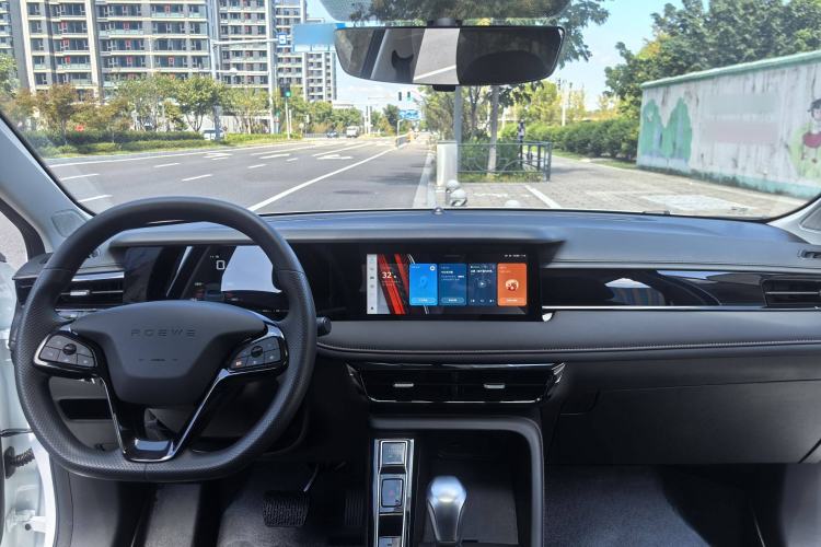 Used Roewe i5 2024 1.5L CVT Luxury Edition Interior 5