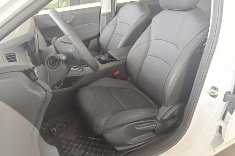 Used Roewe i5 2024 1.5L CVT Luxury Edition Left Front Seat