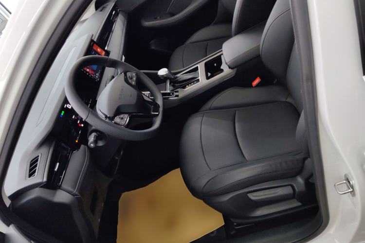 Used Roewe i5 2024 1.5L CVT Luxury Edition Left Front Seat
