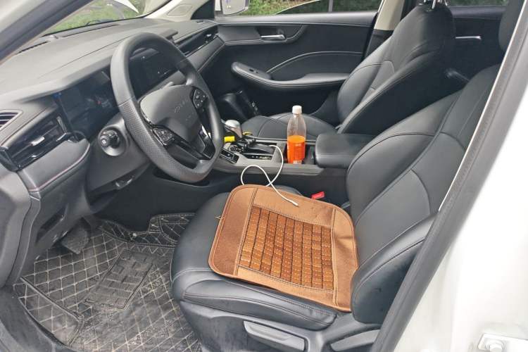 Used Roewe i5 2024 1.5L CVT Luxury Edition Left Front Seat