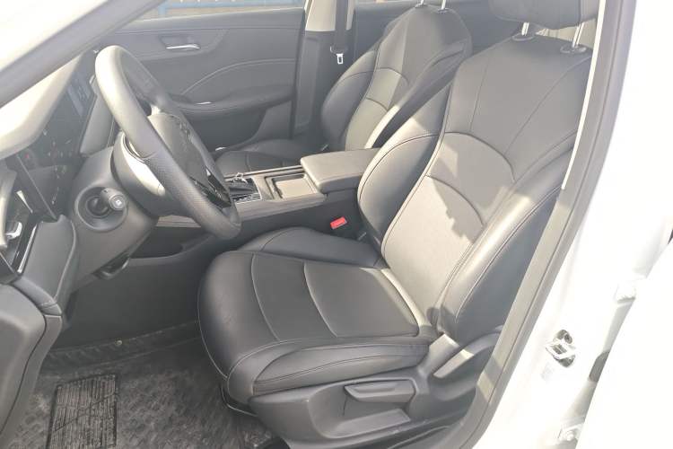 Used Roewe i5 2024 1.5L CVT Luxury Edition Left Front Seat