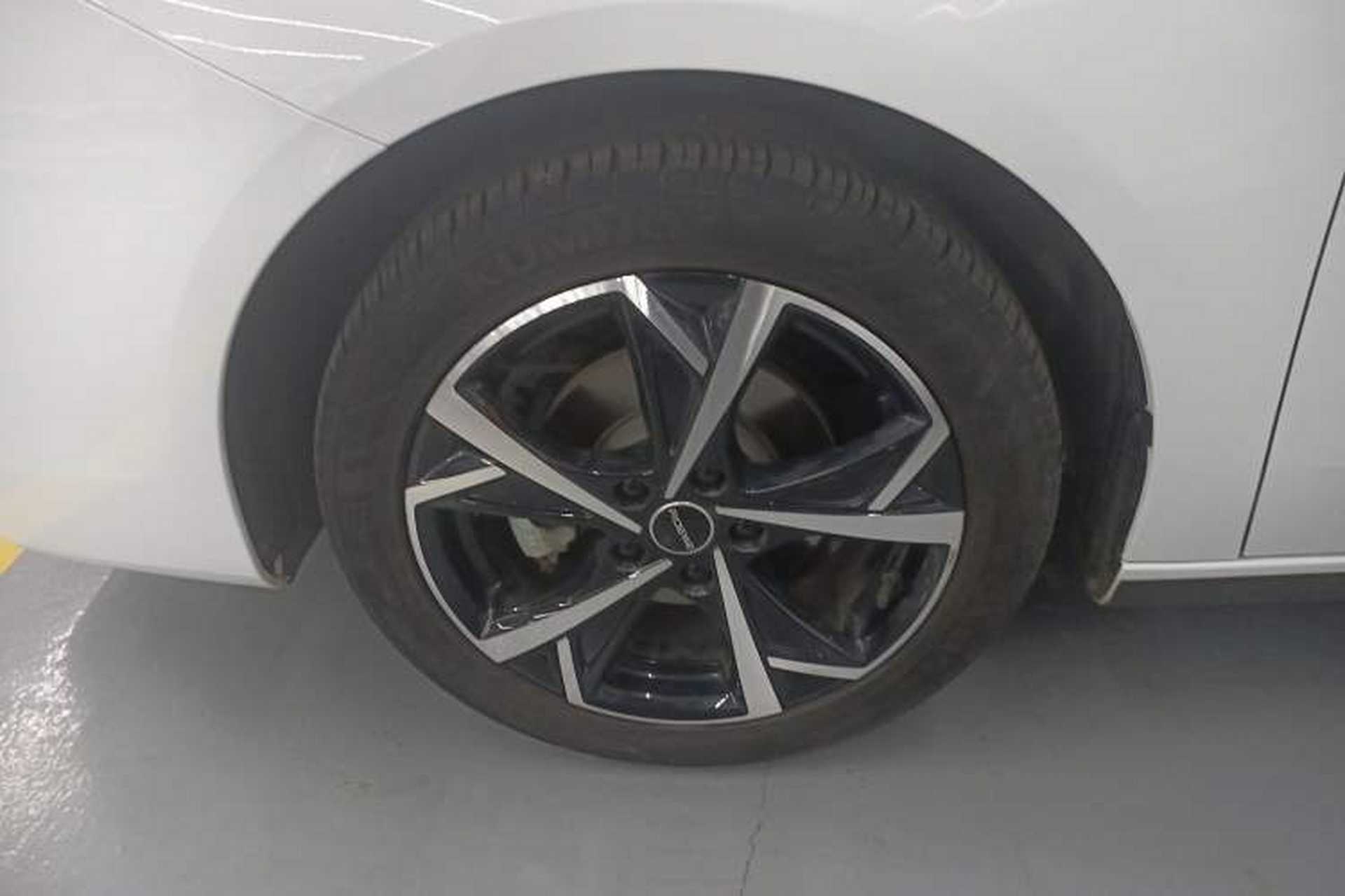 Used Roewe i5 2024 1.5L CVT Luxury Edition Left Front Wheel Hub